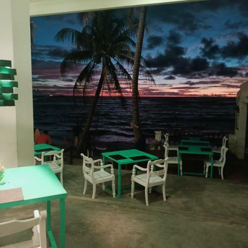 Coral Reef Hotel