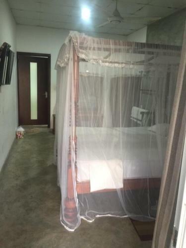 Albergue New Amadeo Beach