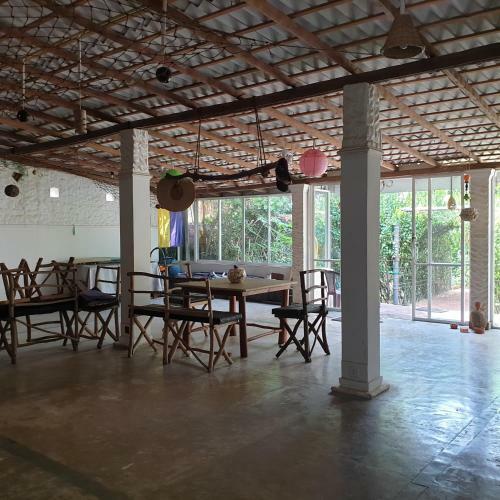 Happy Cocos Beach House