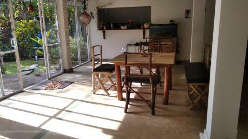 Happy Cocos Beach House