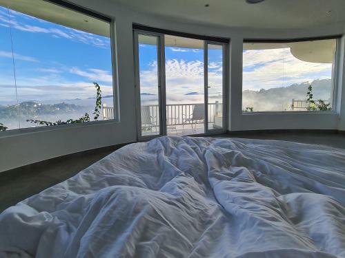 Hotel The Summit