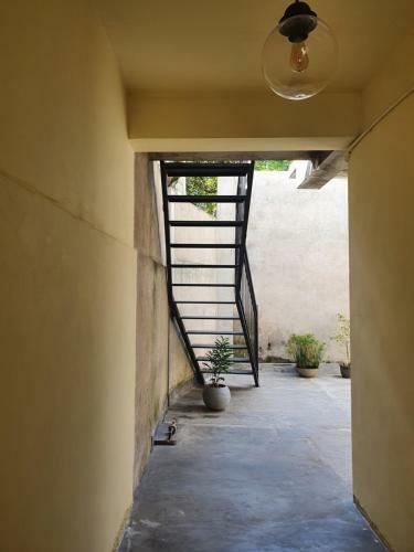 Cheerful One Bedroom Apartment