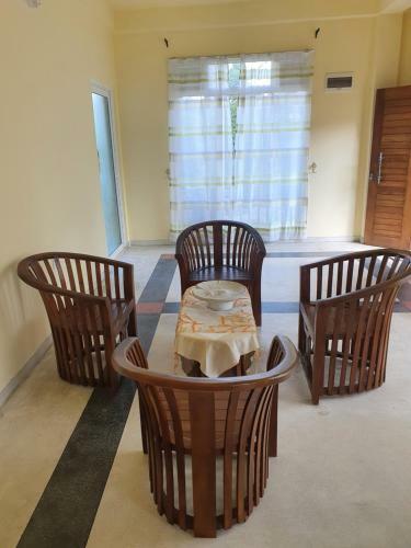 Cheerful One Bedroom Apartment