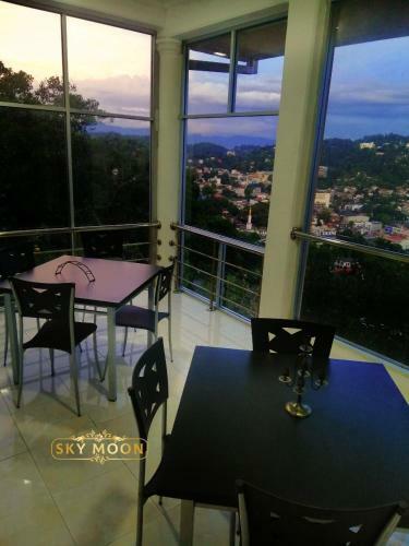 Hotel Sky Moon