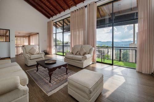 Hotel Swarga Villa