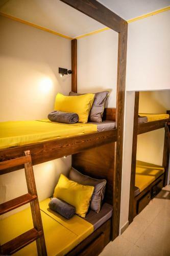 Albergue Banana Bunks