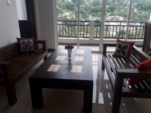 Lodge Kandy Lake Edge