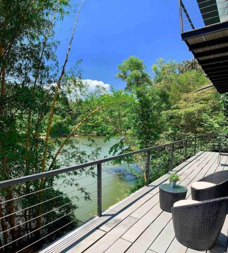 Ultramodern Riverfront Villa With Infinity Pool