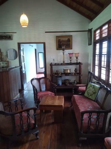 Aura Homestay