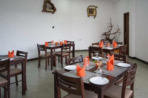 Hostal Avora By Paradise
