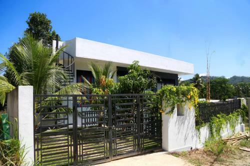 Salmal Uyana Villa