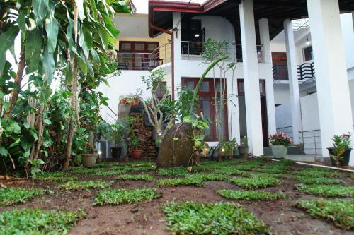 Hotel Kandy Glamour