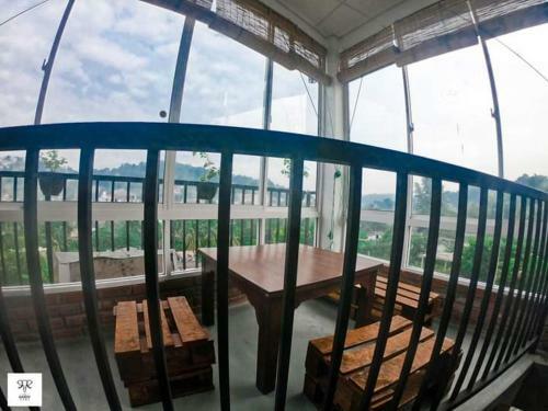 The Kandy Home