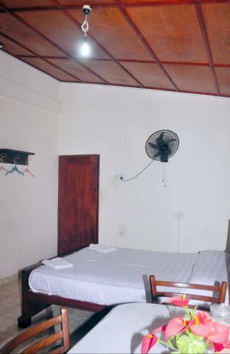 Hotel Power Zone Guest Inn
