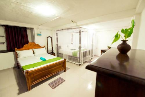 Hotel The Leon House