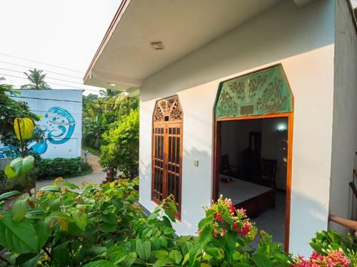 Hostal Surfing Guest House