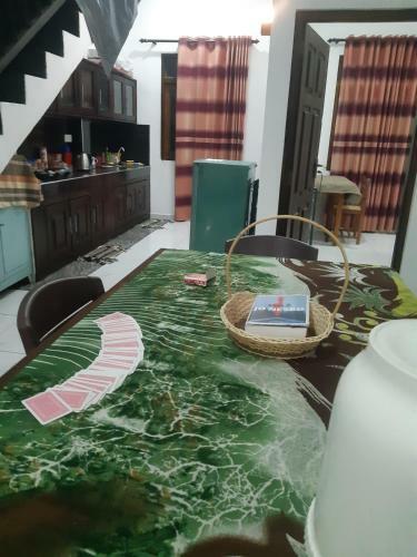 Hostal Surf Corner