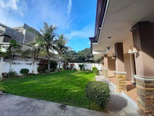 Sergmar Exclusive Place Rental Lilo-an Branch