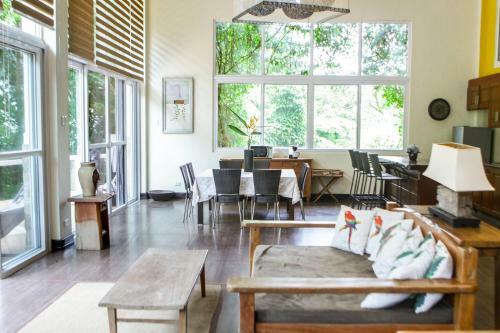 Peaceful Forest Haven 3 Br - Bangkong Kahoy Valley