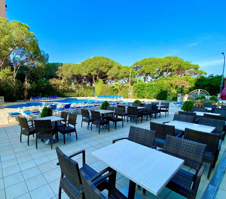Blaumar Hotel