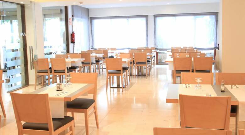 Hotel Garbi Park