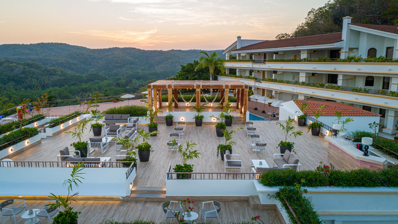 Hotel Crown Pacific Huatulco All Inclusive
