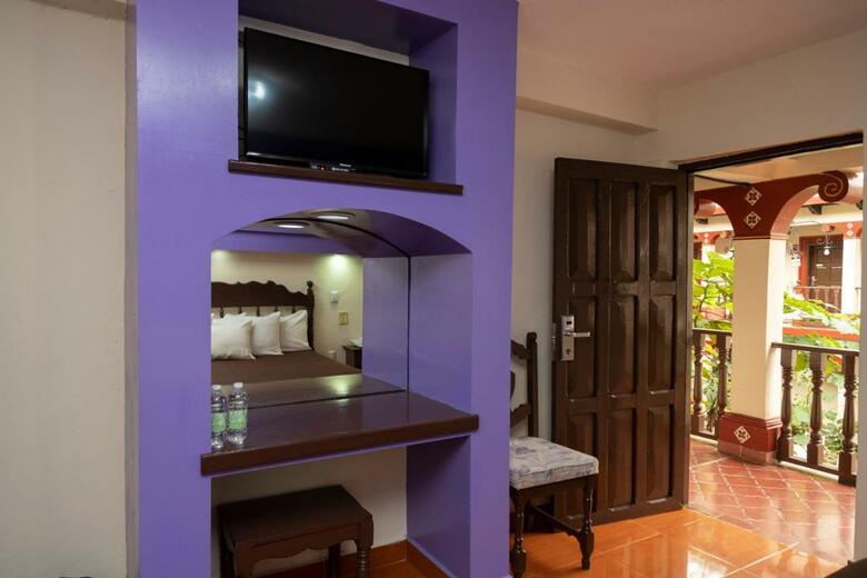 Hotel D Monica