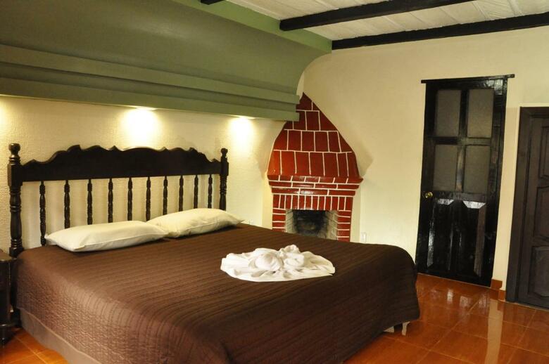 Hotel D Monica