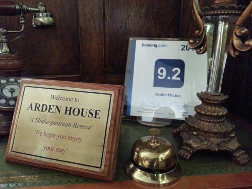 Hostal Arden House