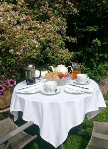 Hostal Arden House