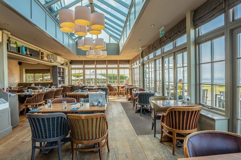 Botany Bay Hotel