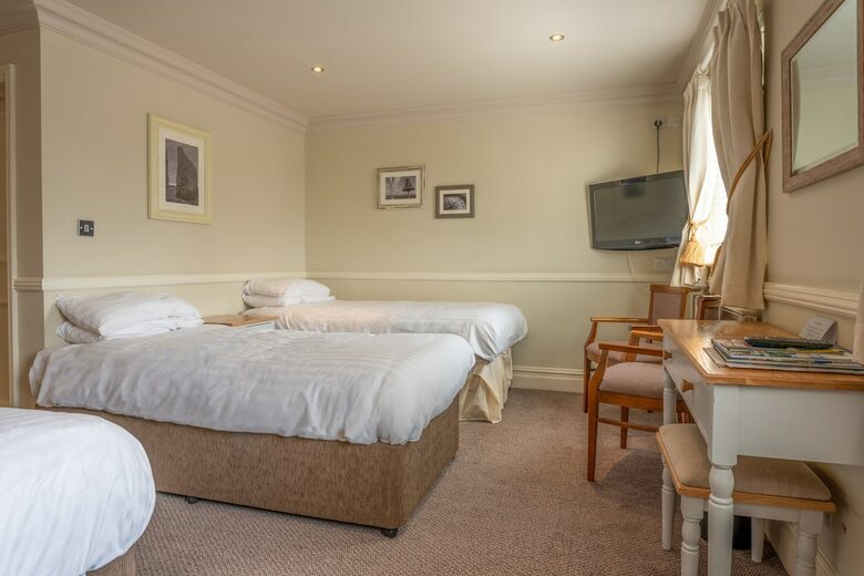 Botany Bay Hotel