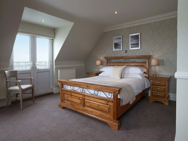 Botany Bay Hotel