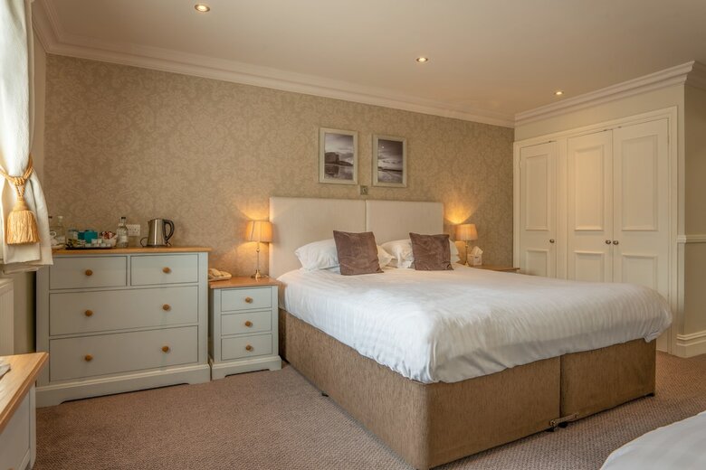 Botany Bay Hotel