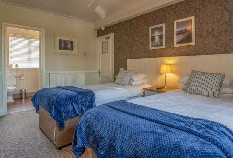 Botany Bay Hotel