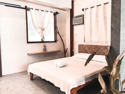 Hotel Arka Hayahay Surf And Beach Resort