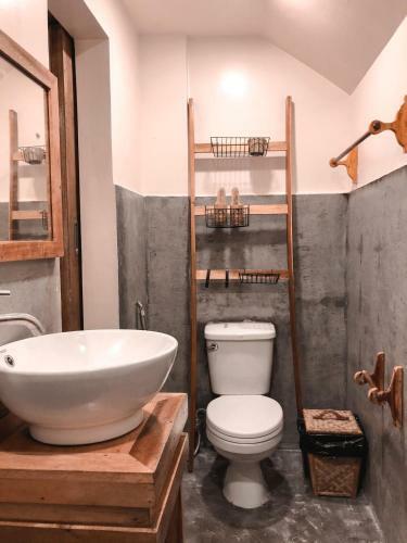 Hotel Arka Hayahay Surf And Beach Resort