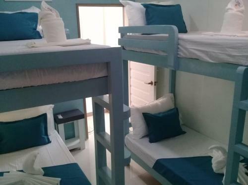 Laule'a Hostel