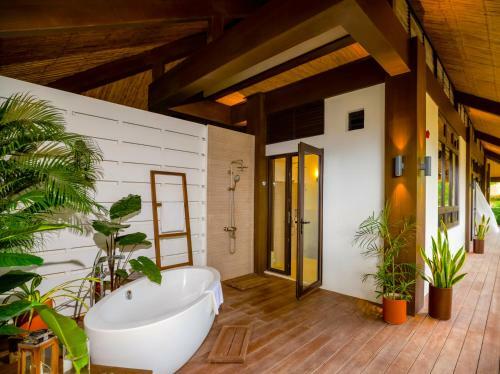 Hotel Lihim Resorts