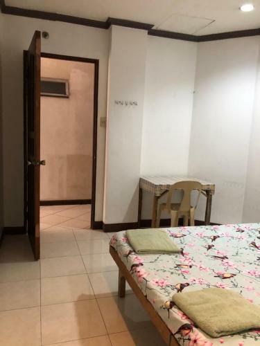 Lodge Accessible Room 1a