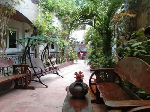 J&h Apartment