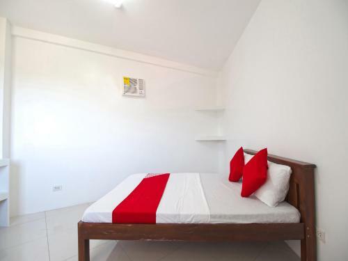 Hotel Oyo 778 Fat J Apartelle