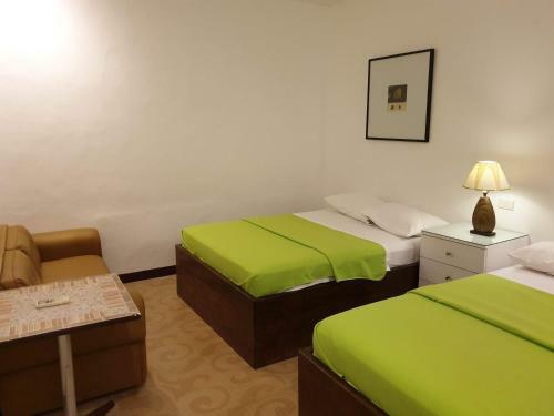 Hotel Raya Del Sol Dive Resort