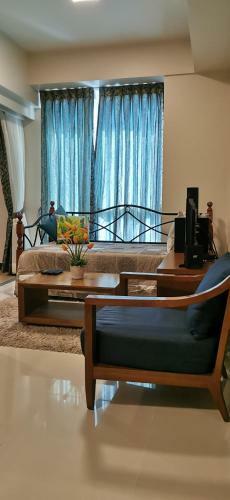 Apartamento Mactan Newtown Deluxe Island Breeze