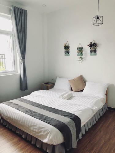 Hotel Sele House