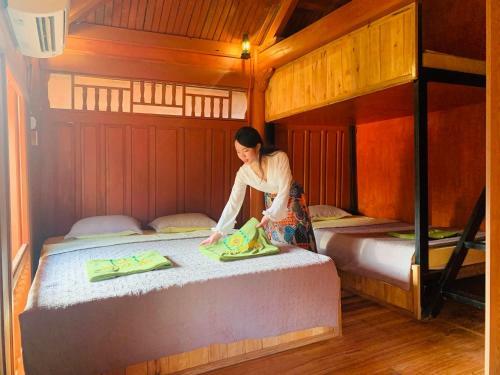 Hotel Golden Jungle House