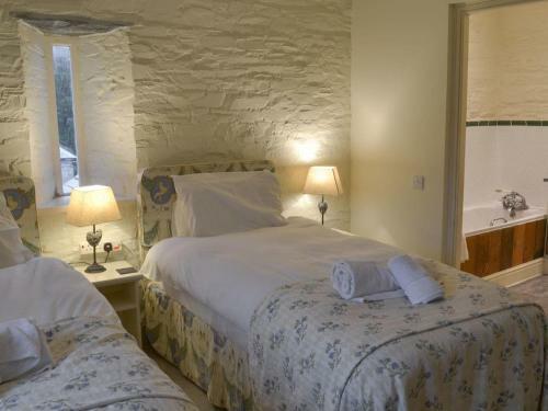 The Shooting Lodge