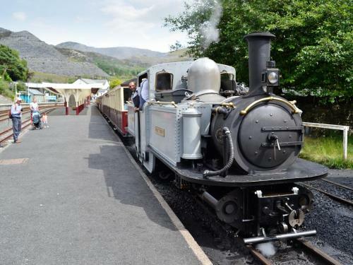 4 Tan Y Bryn Terrace