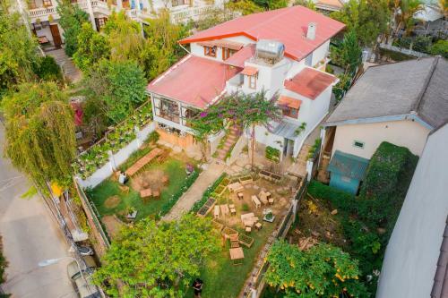 Hostal Le Divan Dalat