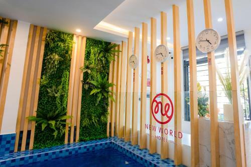 New World Hotel